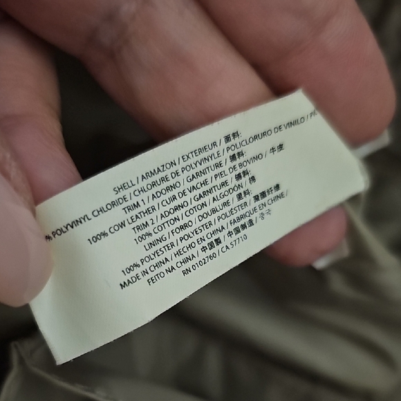 KATE SPADE 🔥🔥HOST PICK🔥🔥Large Lemon Print  Diaper Bag or Tote Bag - Picture 14 of 14